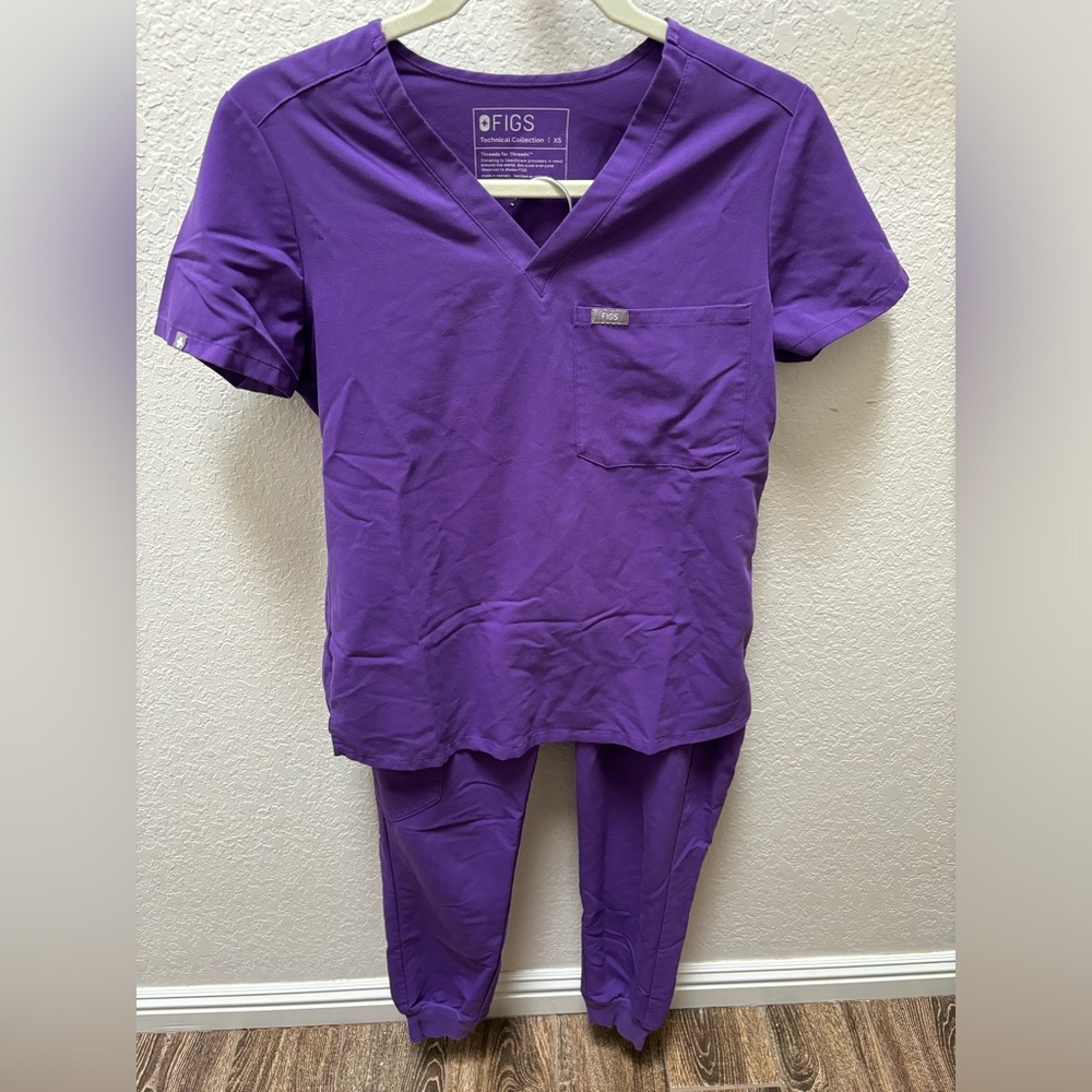 Figs Purple Women's Track Pants & Joggers